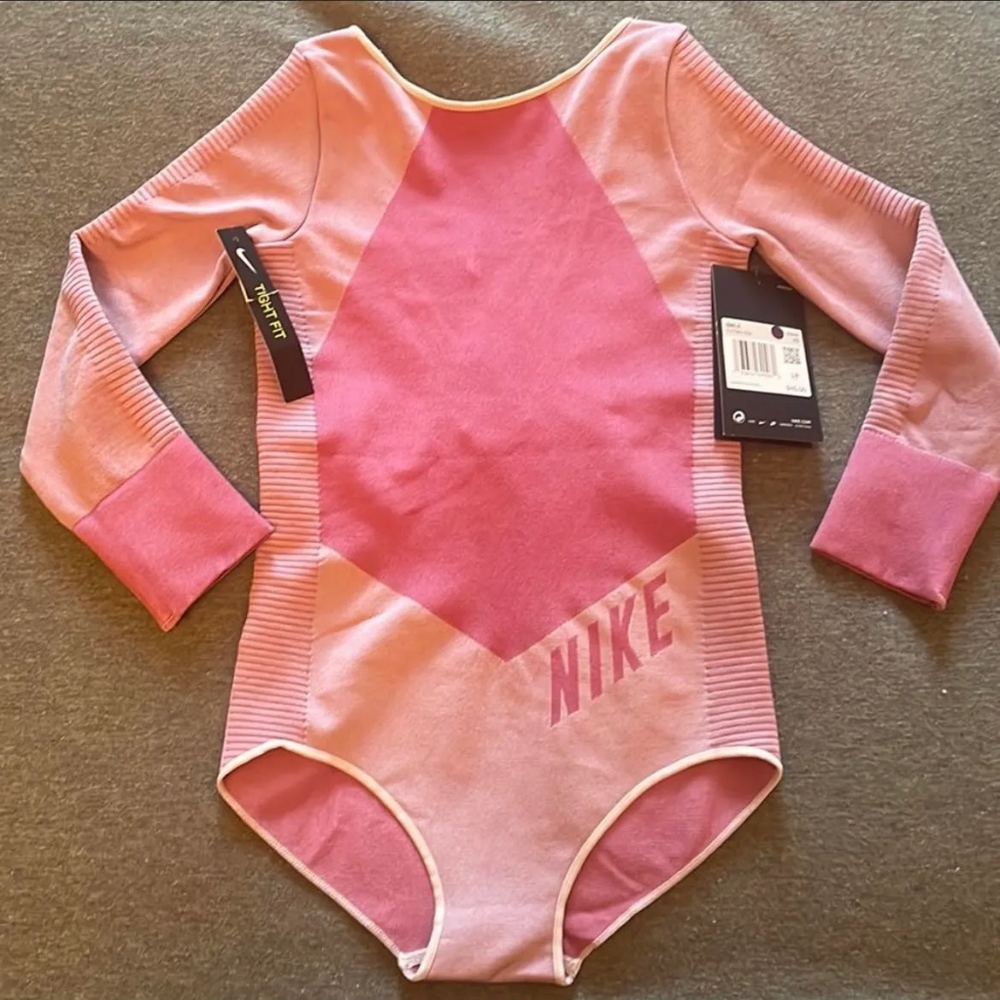 Girls Nike dri fit body suit (New)